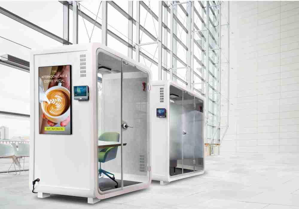 尊龙z6子公司达擎之智慧行动办公舱，，，，采用PDLC智能调光玻璃设计，，，，透过通电与断电的电流切换，，，呈现透明与雾面效果，，具节能降耗特性并兼顾隐私，，确保信息安全