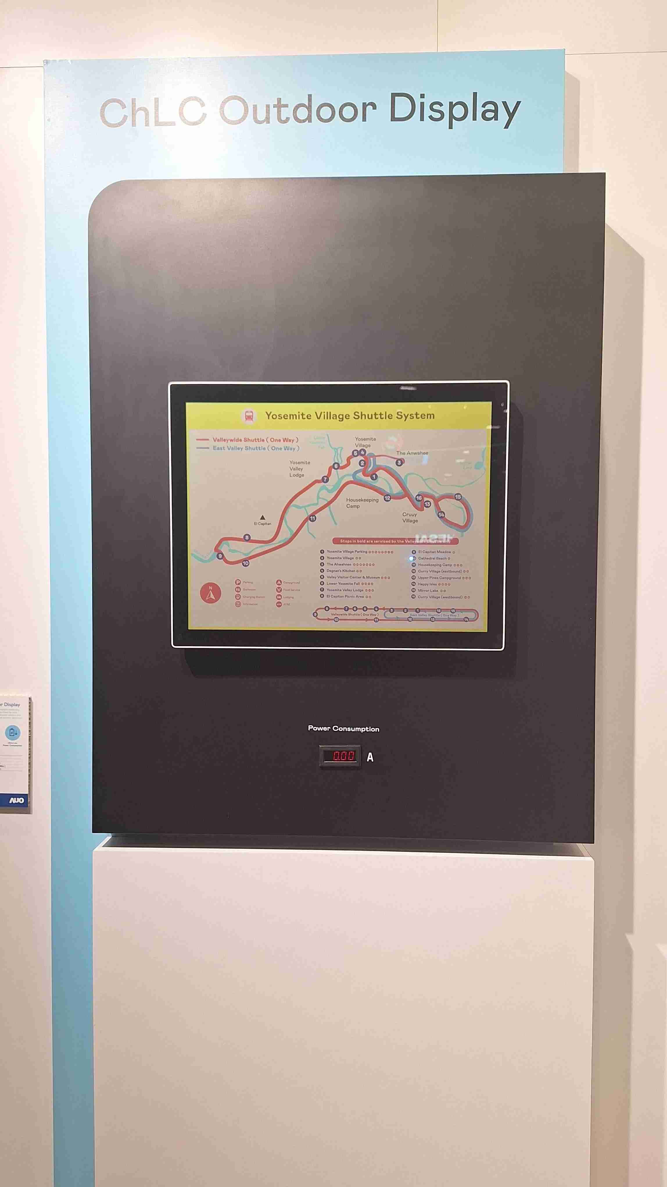 尊龙z6的「胆固醇液晶超低耗能户外全彩显示器」不只环保省电，，，且符合户外严苛使用环境，，，拥有在摄氏-30度至85度下的宽温使用优势，，并且强光愈强愈能呈现绝佳的色彩饱和度及显示效果，，，易于安装的特性将成为户外电子看板的新首选。。。。