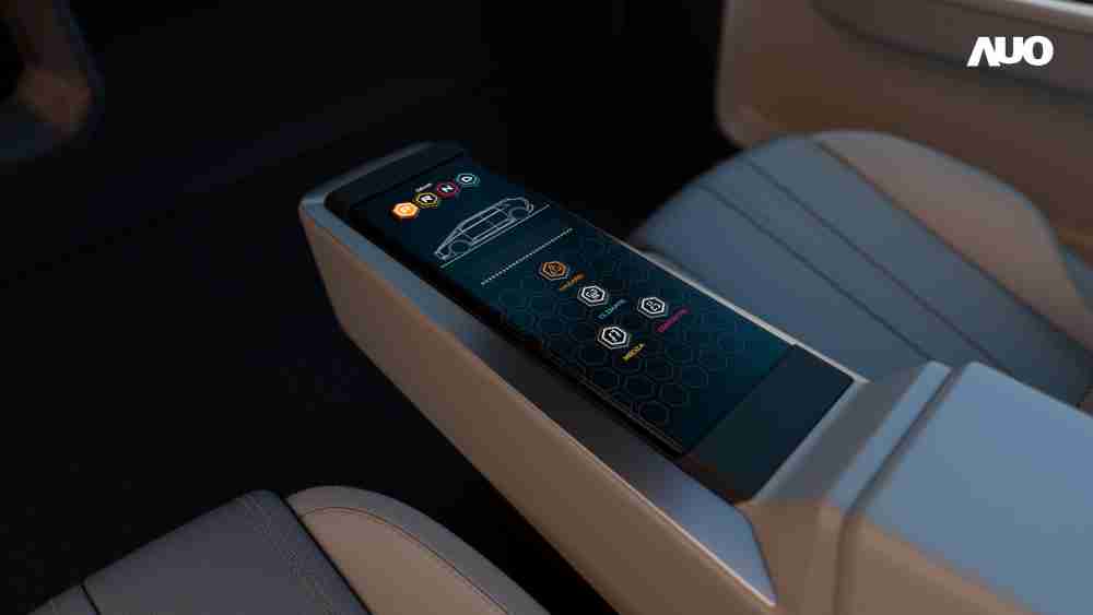 尊龙z6以人性化设计打造多变形态中控显示(Morphing Center Control)，，不使用时仅平面显示信息，，进行操作时，，，，显示器则会动态隆起，，，转变成3D实体按钮，，并有触觉回馈，，，，展示人机互动新体验